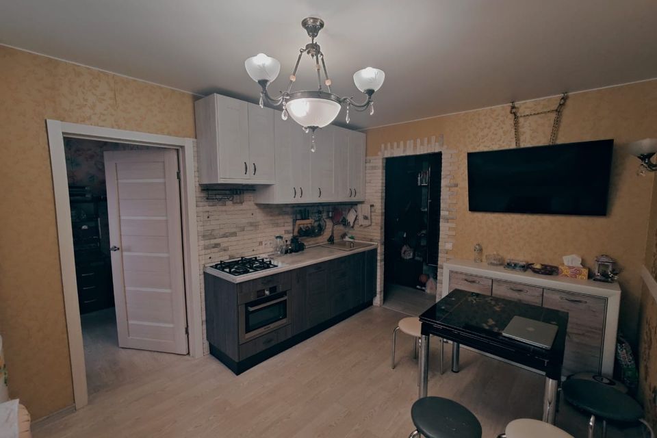 Продаётся 3-комнатная квартира, 49.8 м²