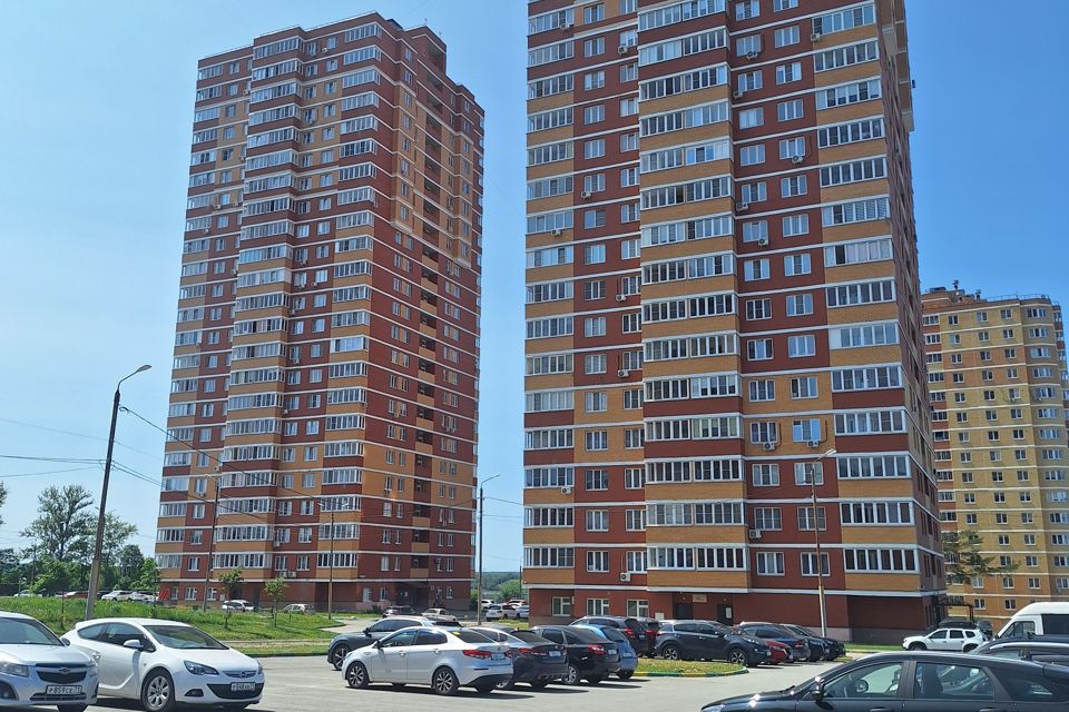 Продаётся 1-комнатная квартира, 44 м²