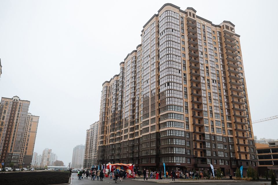 Продаётся 2-комнатная квартира, 72 м²
