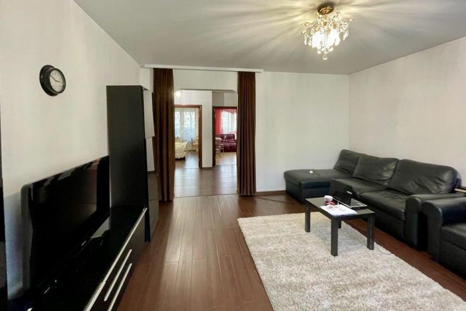 Продаётся 2-комнатная квартира, 67.5 м²