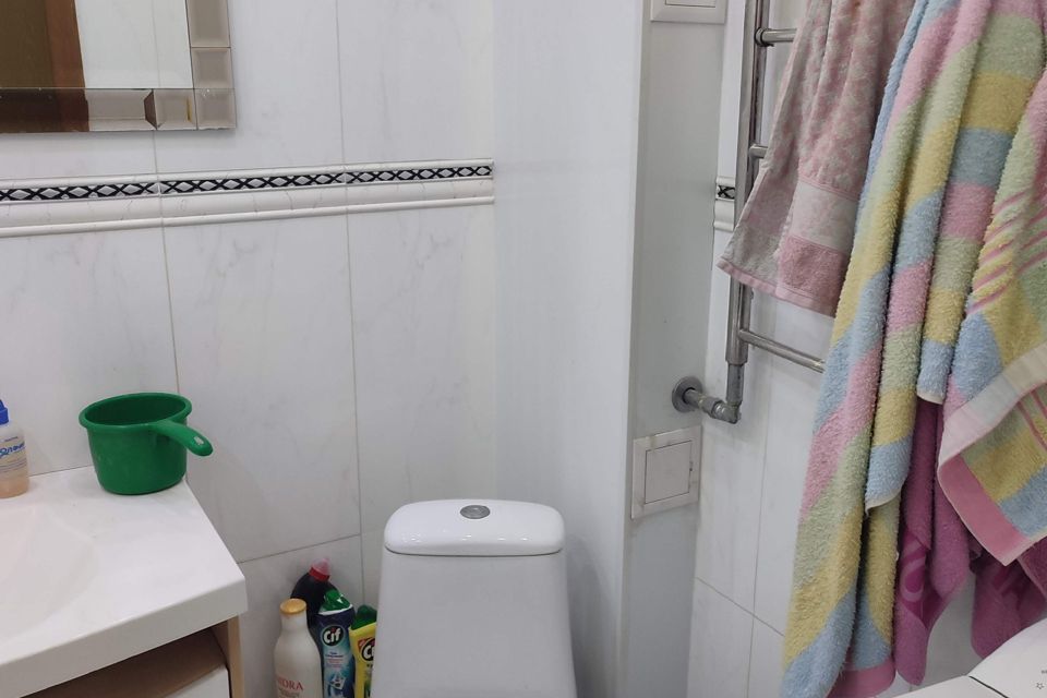 Продаётся 1-комнатная квартира, 38 м²