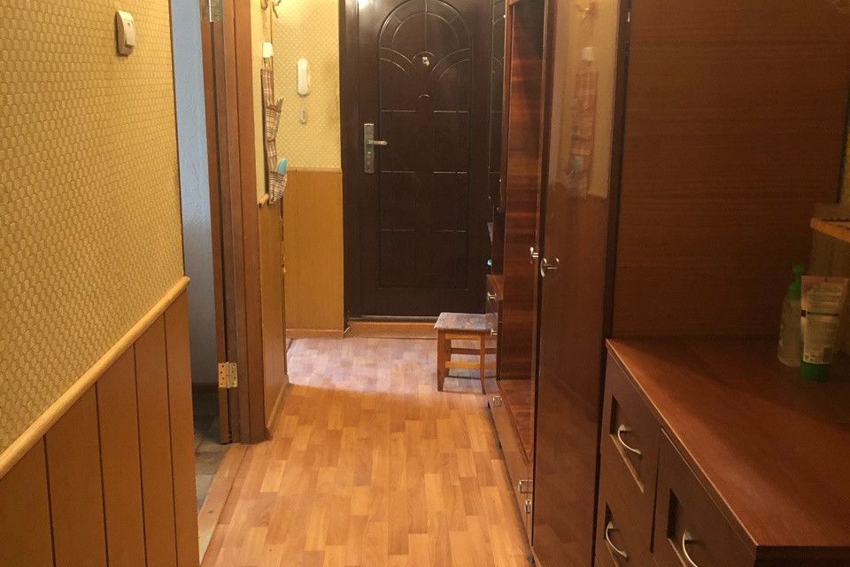 Продаётся 3-комнатная квартира, 64 м²