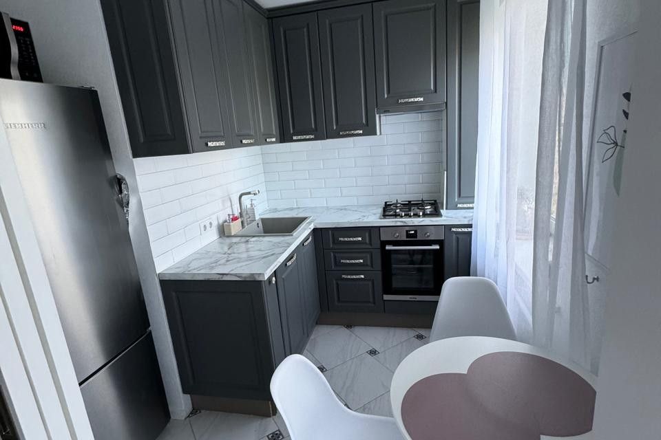 Продаётся 3-комнатная квартира, 58.3 м²