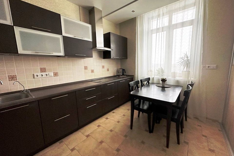 Продаётся 2-комнатная квартира, 63.2 м²