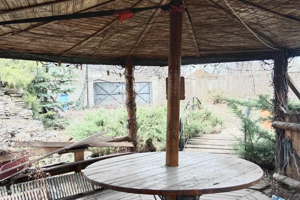 Продаётся 2-этажный дом, 250 м²