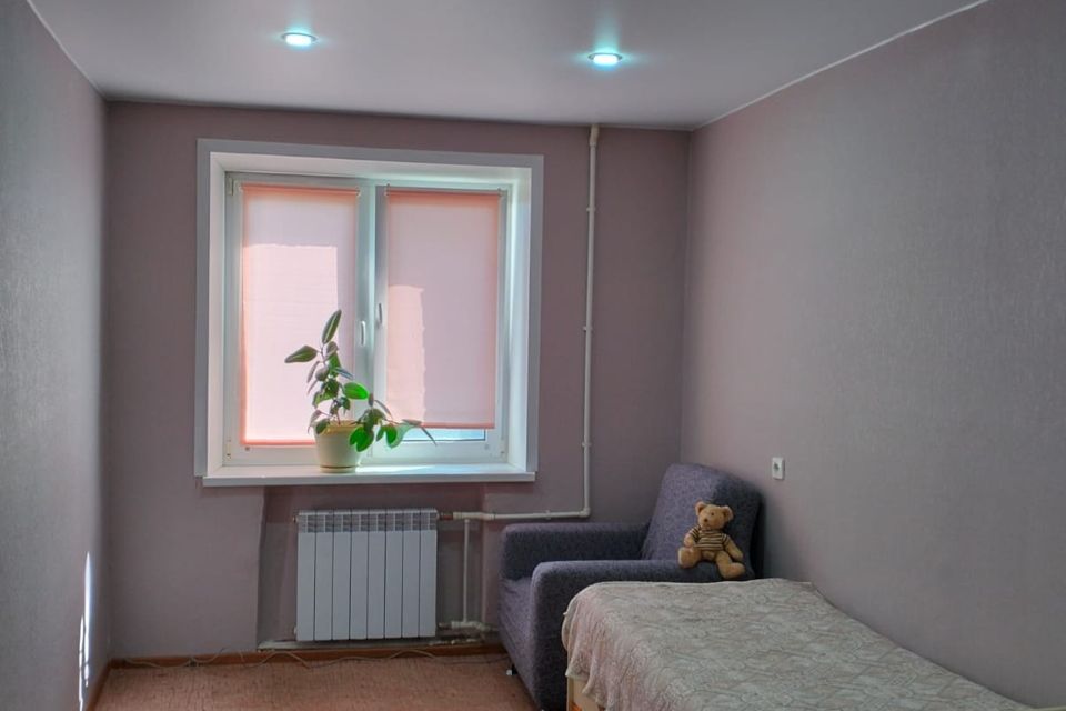 Продаётся 4-комнатная квартира, 81 м²
