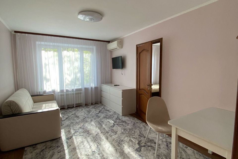 Сдаётся 3-комнатная квартира, 50 м²