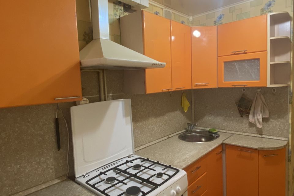 Продаётся 3-комнатная квартира, 58.3 м²