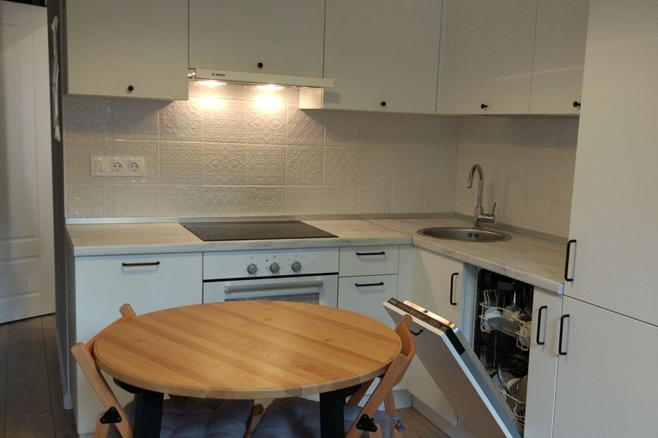 Продаётся 1-комнатная квартира, 37 м²