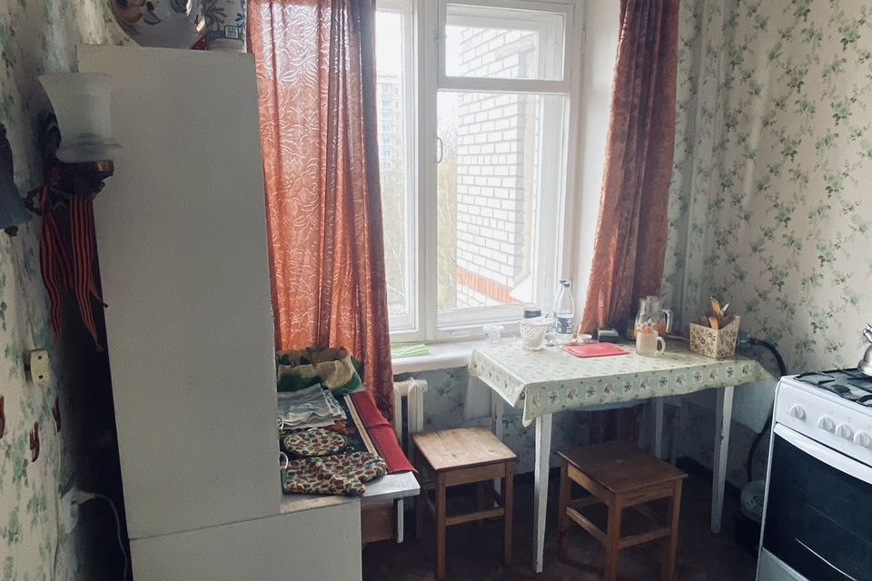 Продаётся 3-комнатная квартира, 59.3 м²