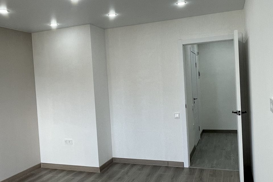 Продаётся 1-комнатная квартира, 49 м²
