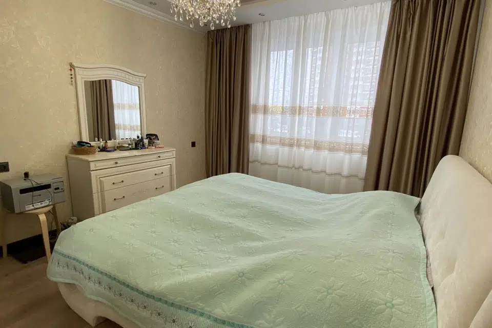 Продаётся 3-комнатная квартира, 75.5 м²