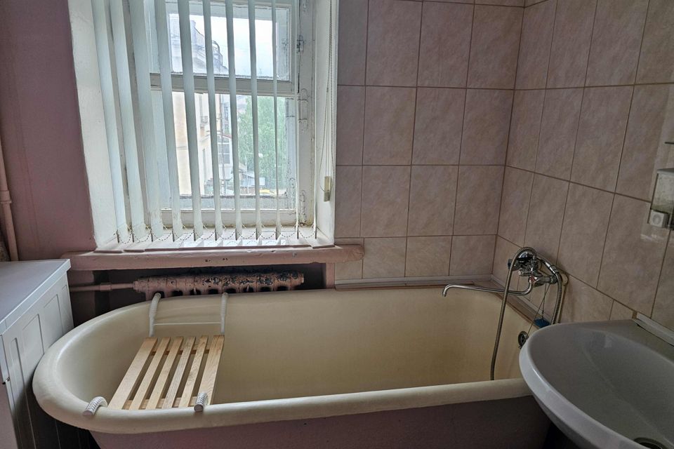 Продаётся 2-комнатная квартира, 57.6 м²
