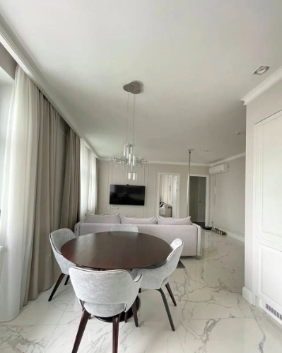 Продаётся 1-комнатная квартира, 42.4 м²