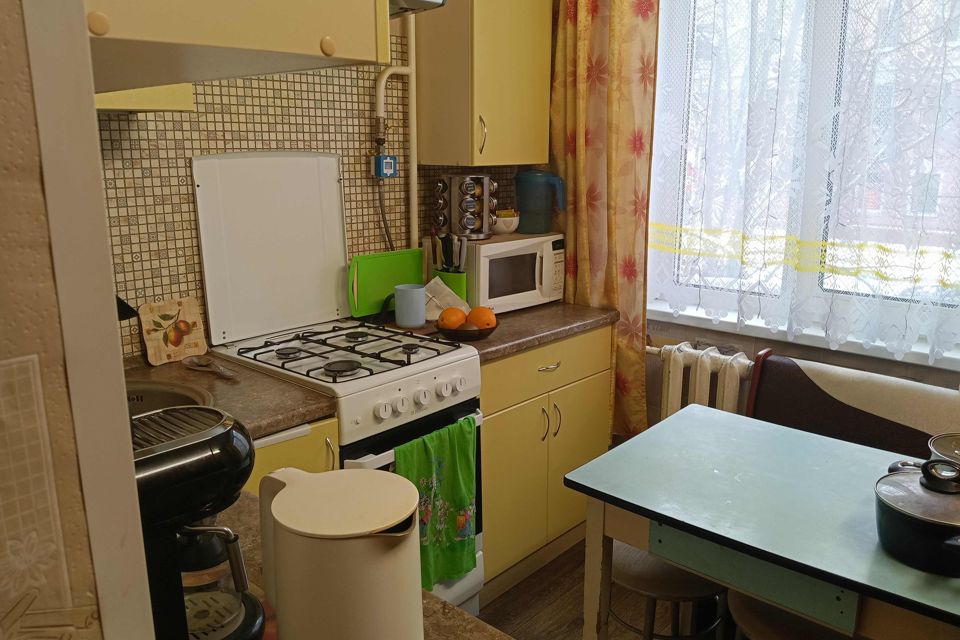 Продаётся 2-комнатная квартира, 42.8 м²