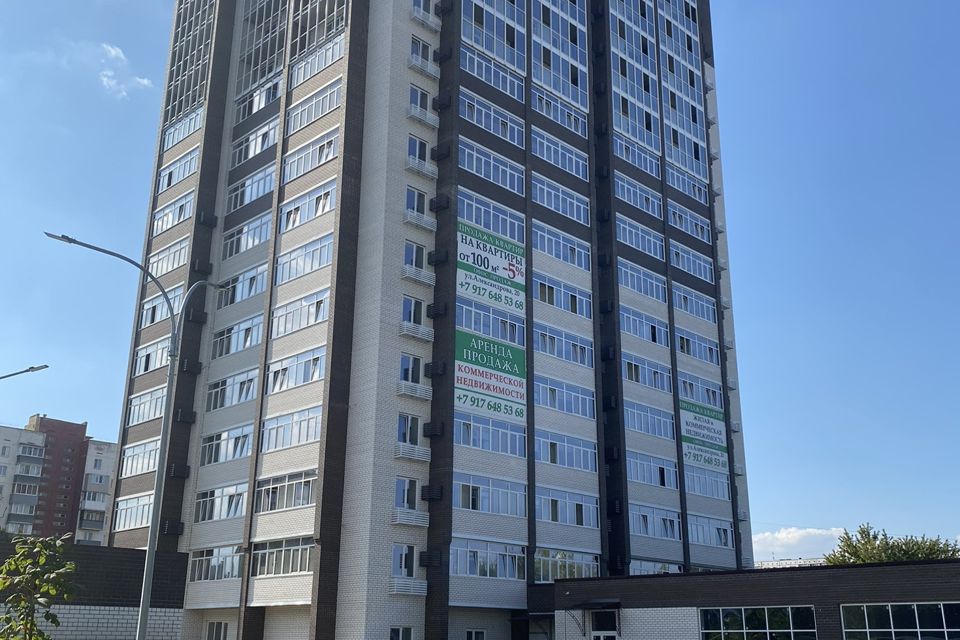 Продаётся 1-комнатная квартира, 56 м²