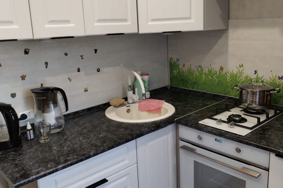 Продаётся 3-комнатная квартира, 60 м²