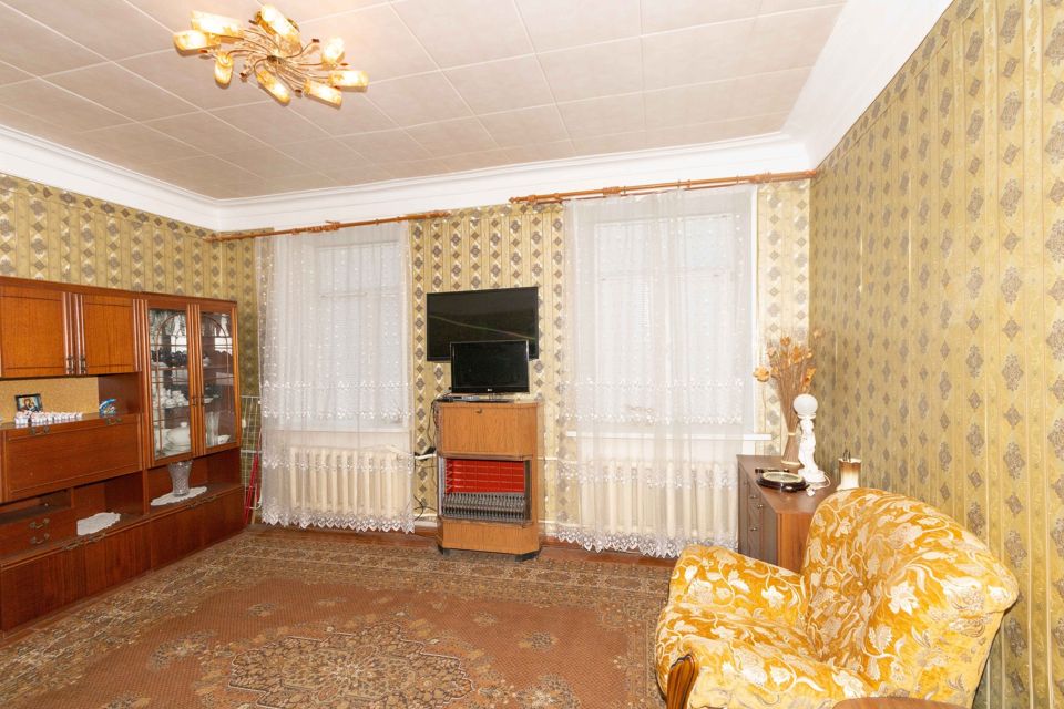 Продаётся 2-комнатная квартира, 56.1 м²