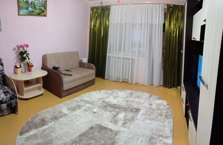 Продаётся 3-комнатная квартира, 57.3 м²