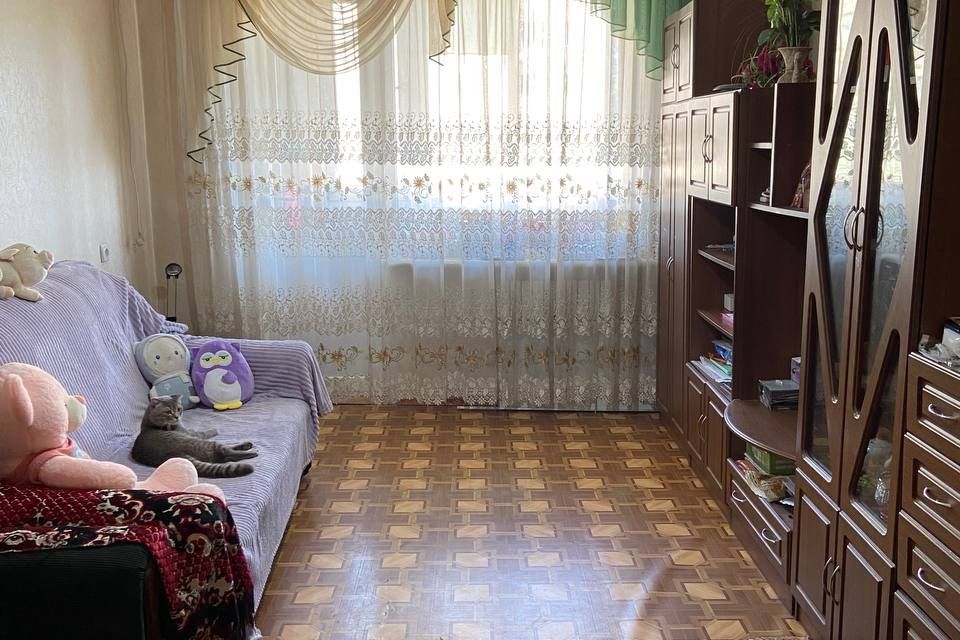 Продаётся 3-комнатная квартира, 63 м²