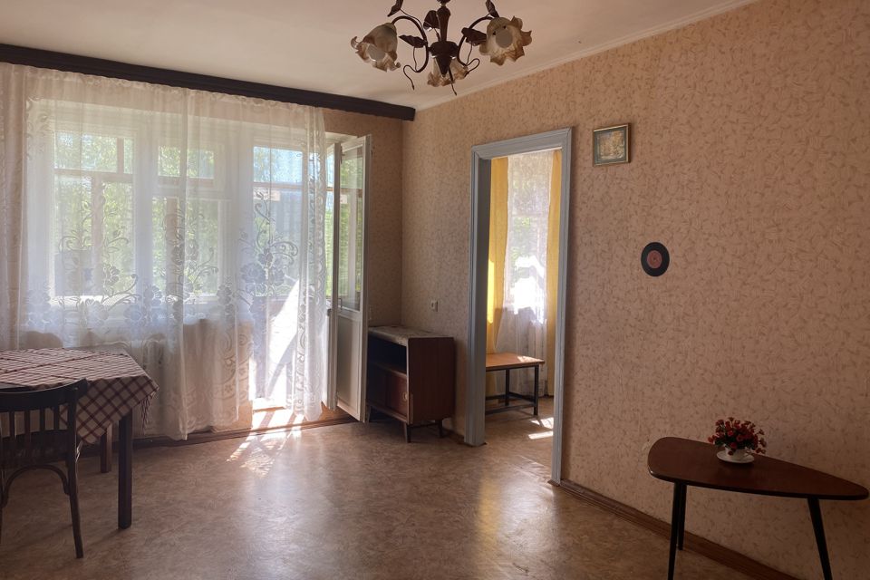 Сдаётся 3-комнатная квартира, 57 м²