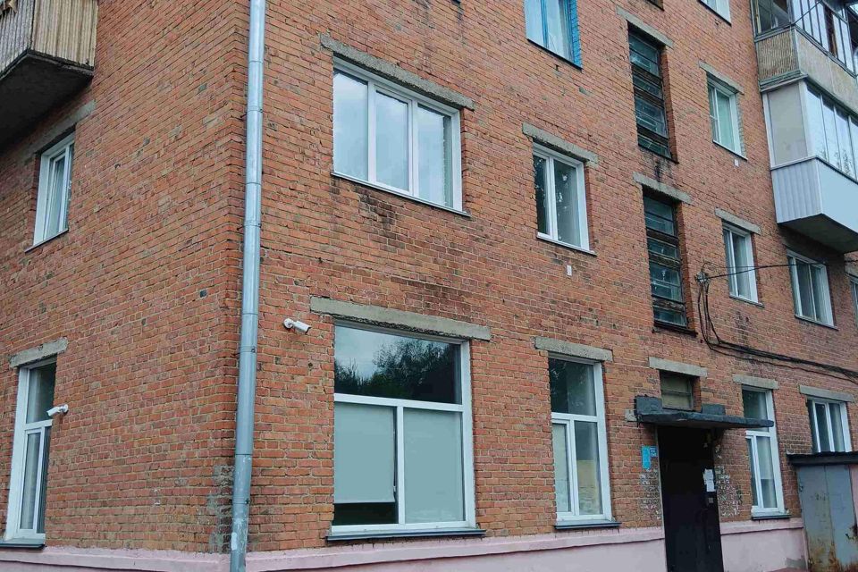 Продаётся 2-комнатная квартира, 40.8 м²