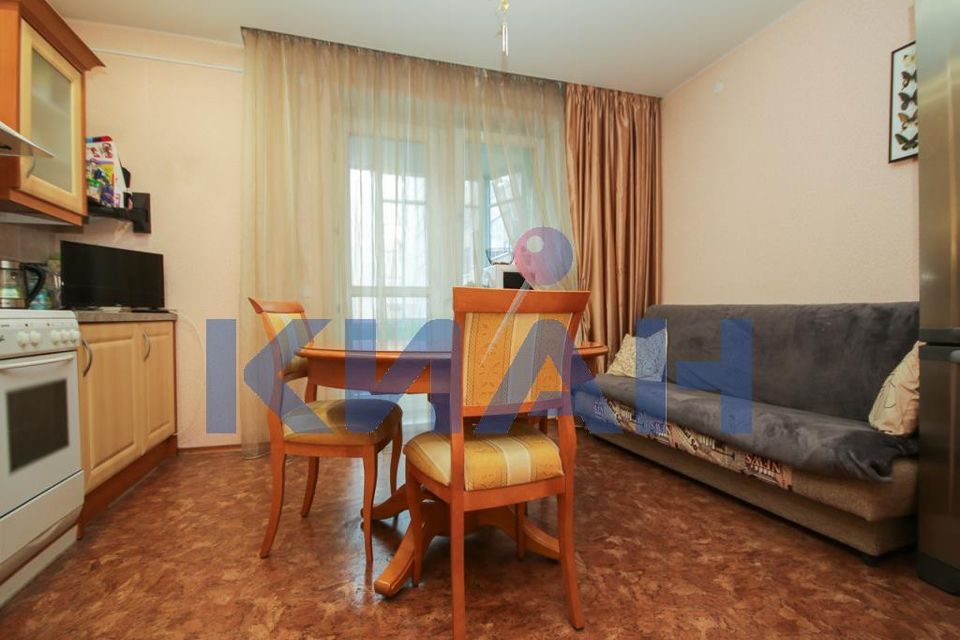 Продаётся 1-комнатная квартира, 49.5 м²