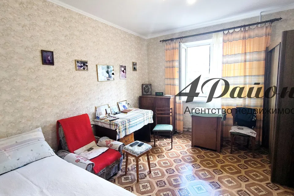 Продаётся 2-комнатная квартира, 55.8 м²