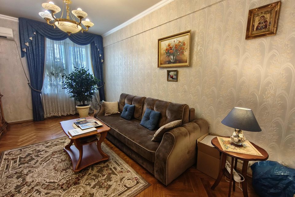 Продаётся 3-комнатная квартира, 73 м²