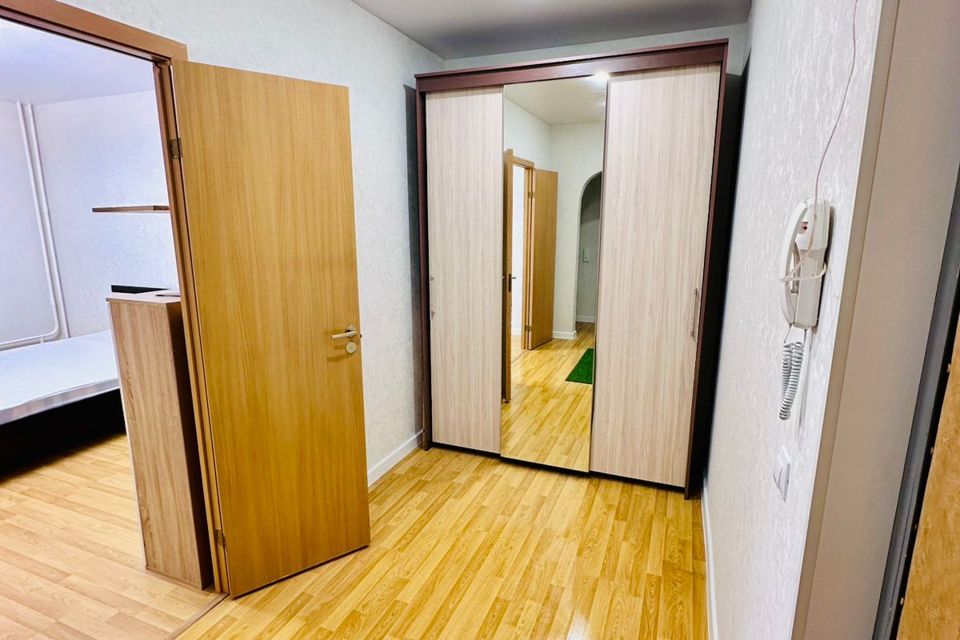 Продаётся 1-комнатная квартира, 43.3 м²