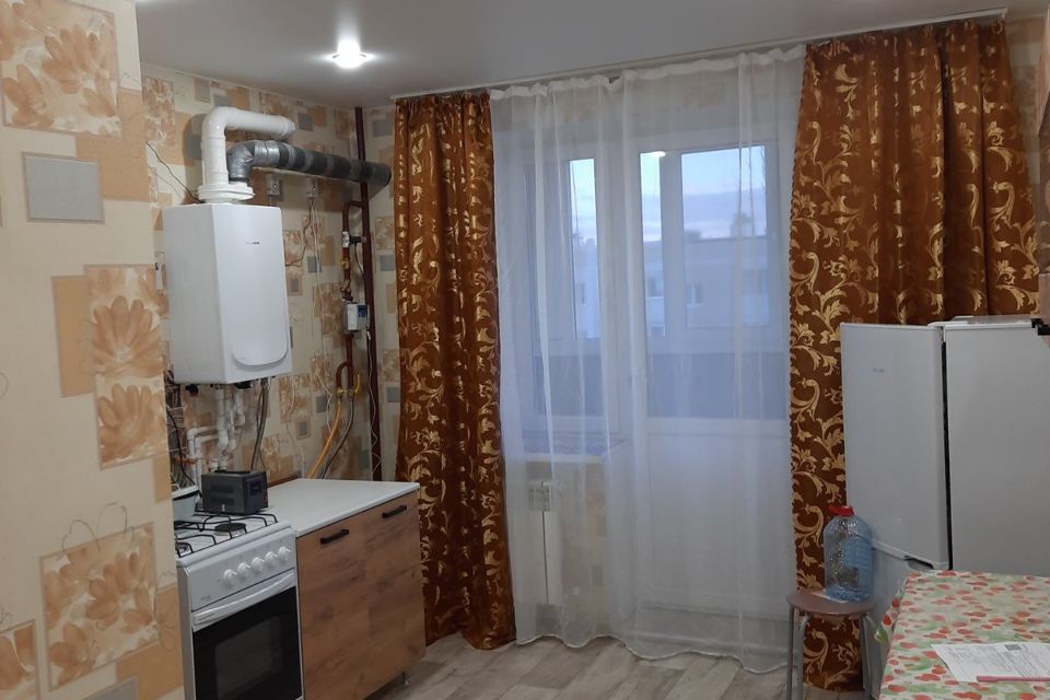 Сдаётся 1-комнатная квартира, 38 м²