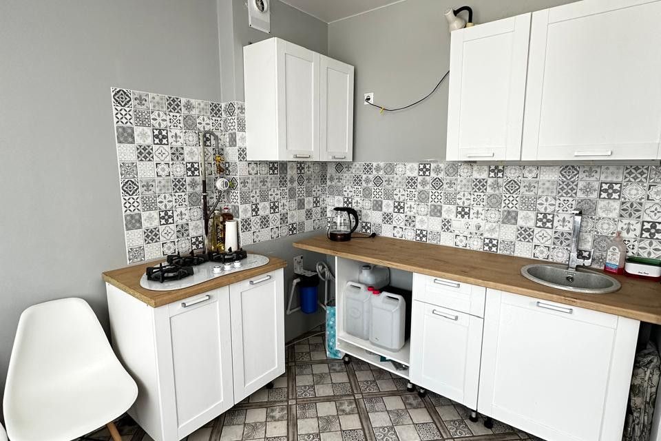Продаётся 2-комнатная квартира, 47.6 м²