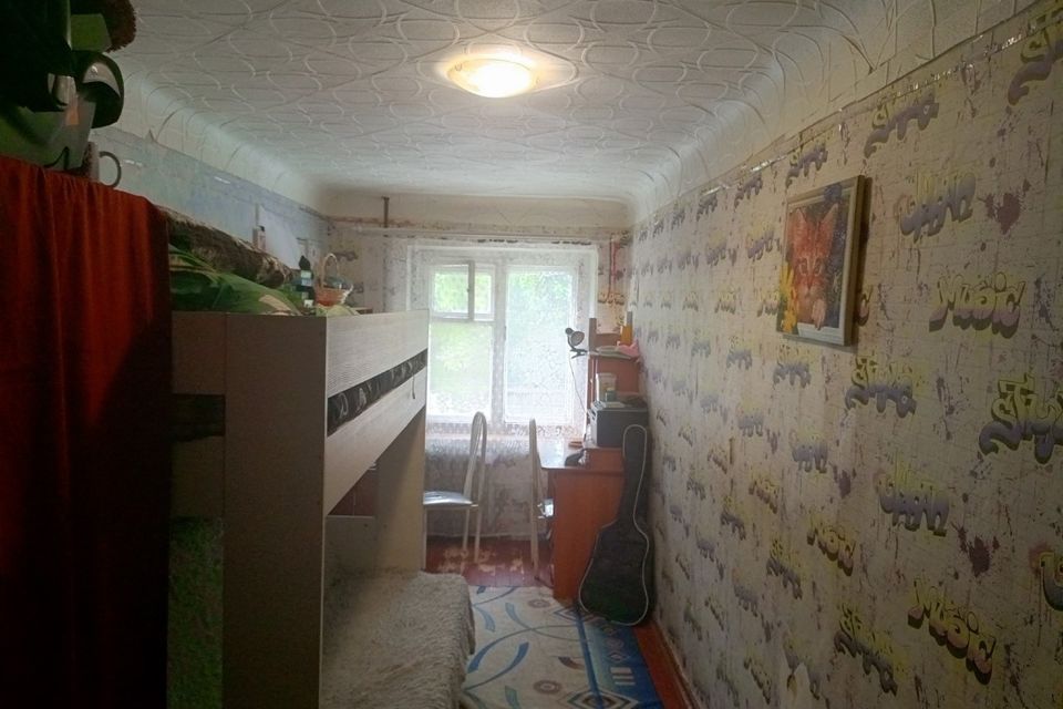 Продаётся 3-комнатная квартира, 54.4 м²