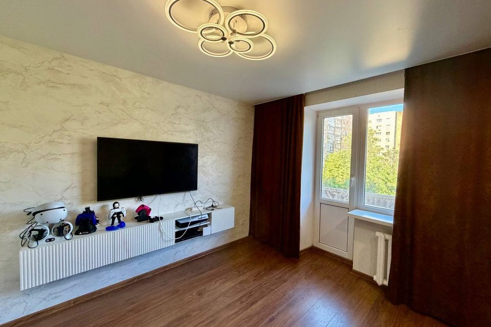 Продаётся 3-комнатная квартира, 63 м²