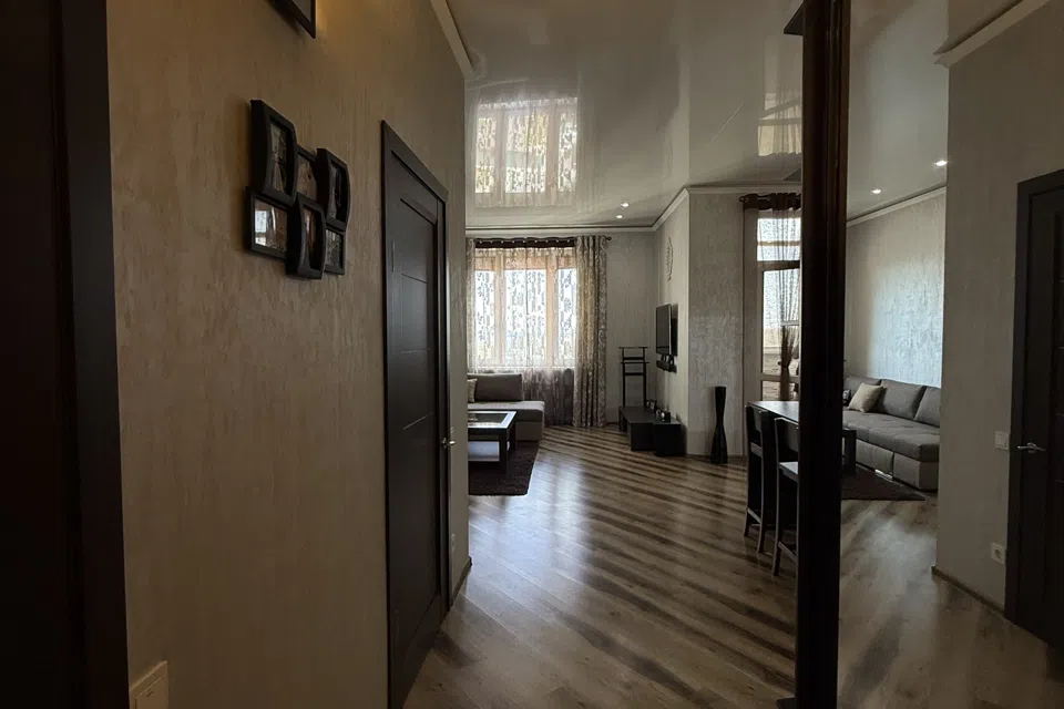 Продаётся 1-комнатная квартира, 51.4 м²