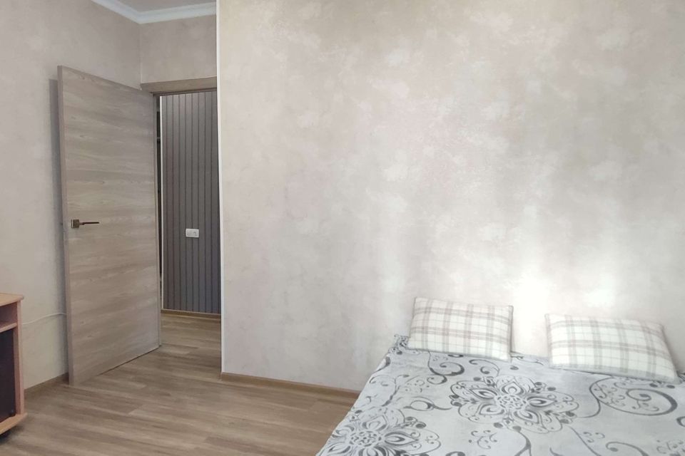 Сдаётся 2-комнатная квартира, 42 м²