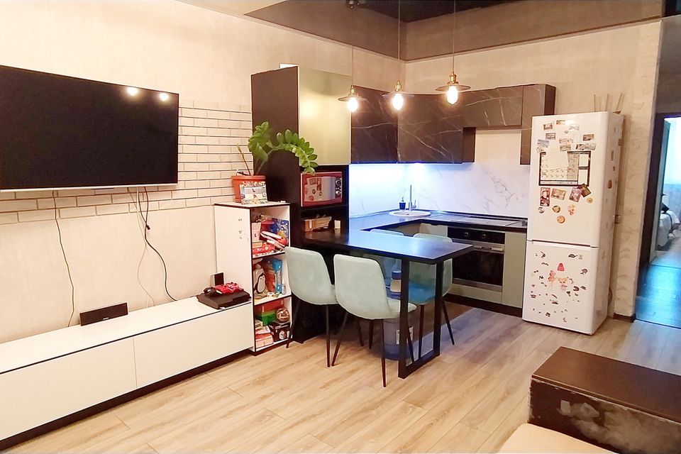 Продаётся 1-комнатная квартира, 46 м²
