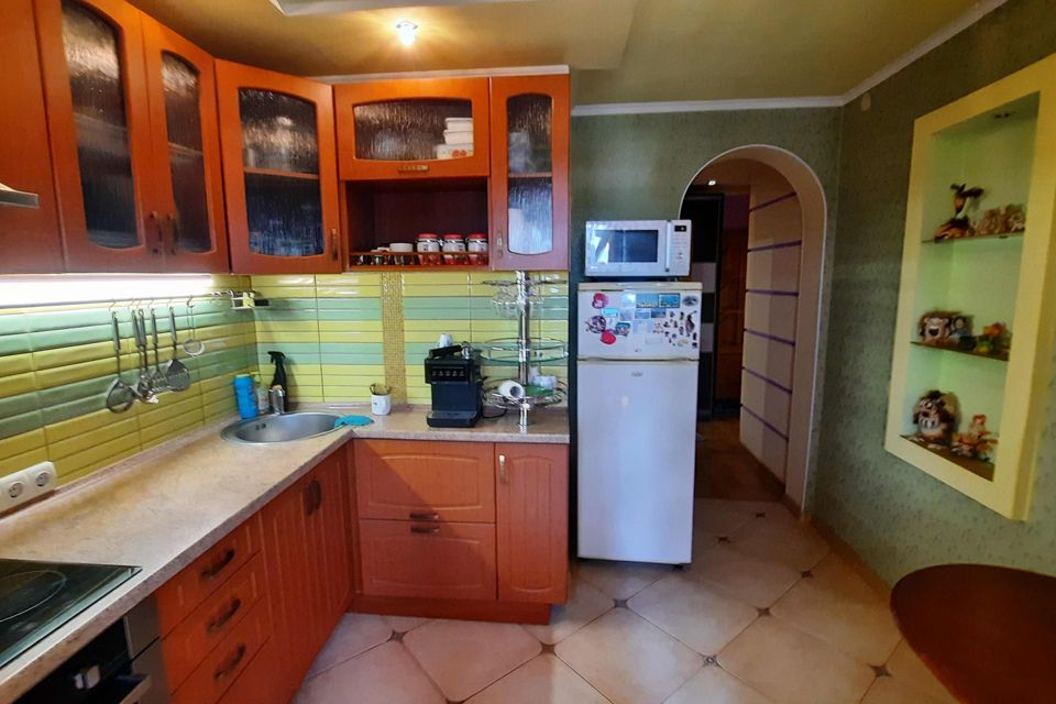 Продаётся 2-комнатная квартира, 61.79 м²