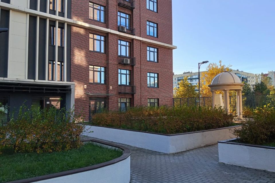 Продаётся 2-комнатная квартира, 68.3 м²