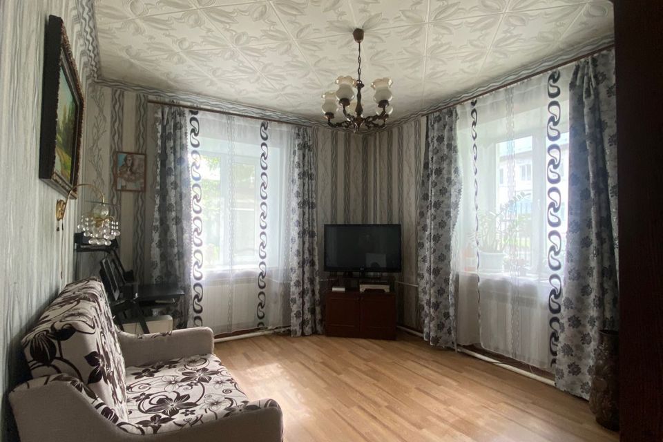 Продаётся 3-комнатная квартира, 65.8 м²