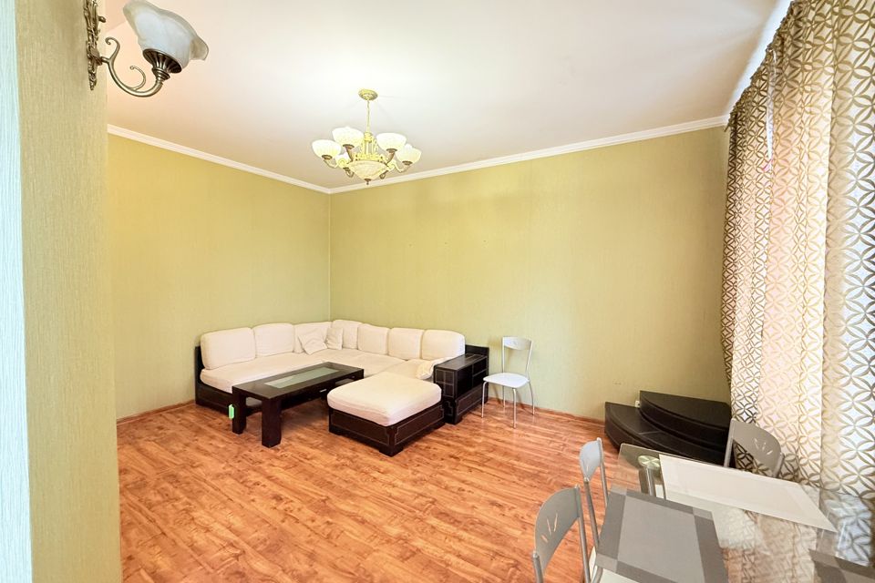 Продаётся 3-комнатная квартира, 80 м²