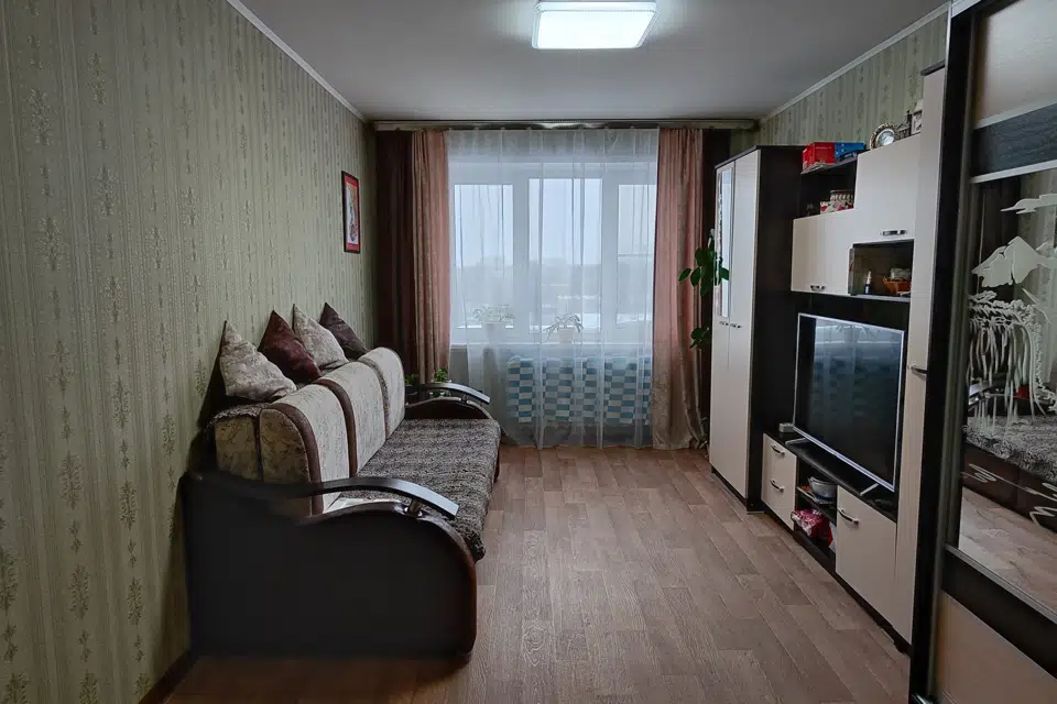 Продаётся 3-комнатная квартира, 65.4 м²