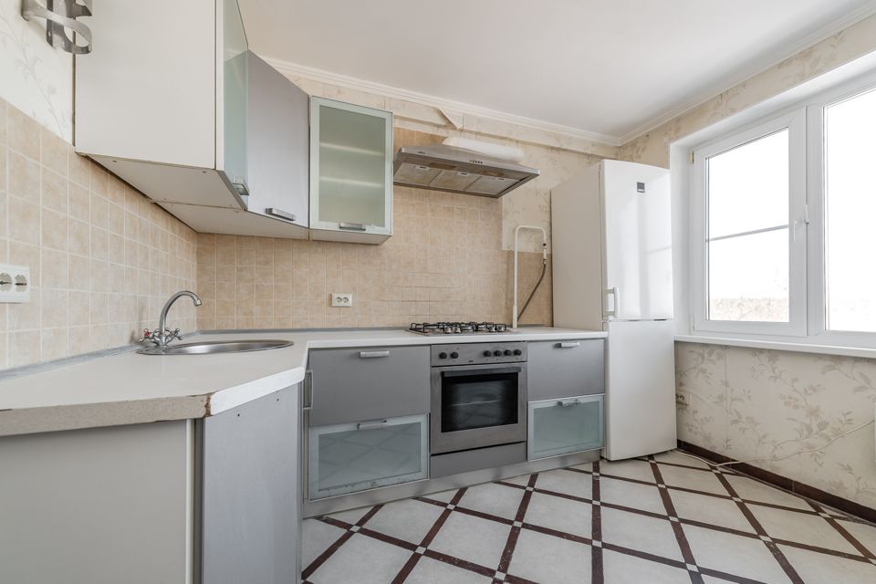 Продаётся 3-комнатная квартира, 65.5 м²