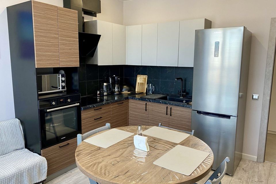 Продаётся 2-комнатная квартира, 55 м²