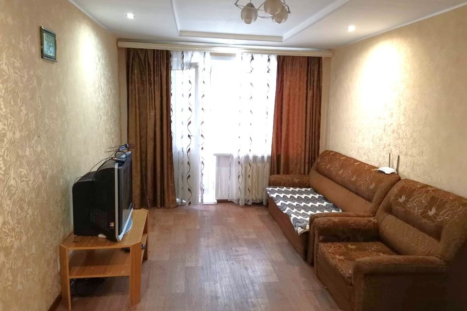 Продаётся 3-комнатная квартира, 60 м²