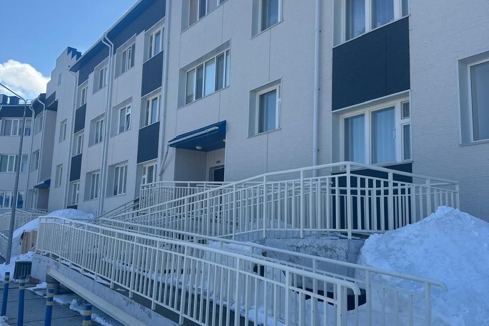 Продаётся 1-комнатная квартира, 41.1 м²