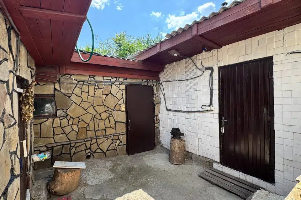 Продаётся 2-этажный дом, 139 м²