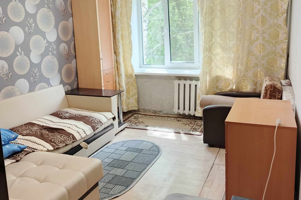Продаётся комната в 4-комн. квартире, 17.7 м²