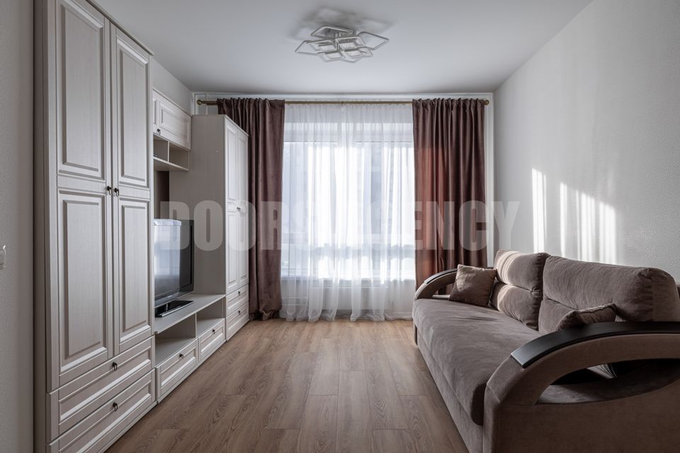 Продаётся 1-комнатная квартира, 38.8 м²