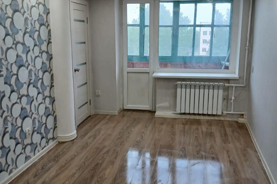 Продаётся 2-комнатная квартира, 41.8 м²